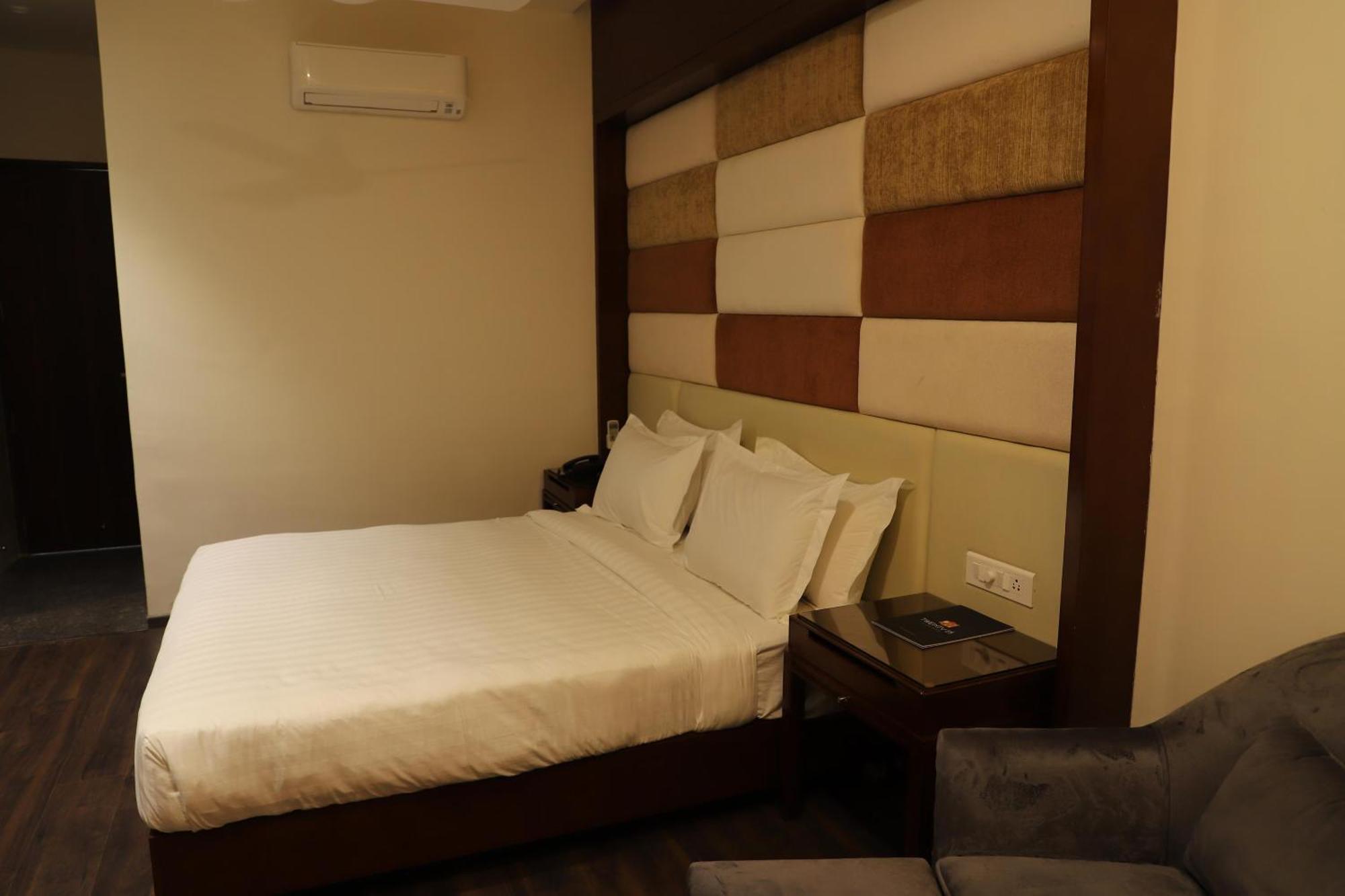 Cassa Marina Beach Resort Damlawari Exterior photo